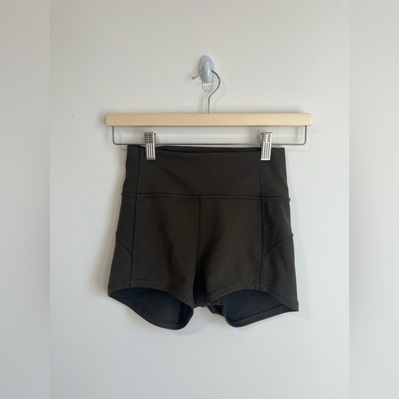 Lululemon In Movement Short *Everlux 2.5" - Dark Olive - Picture 2 of 5
